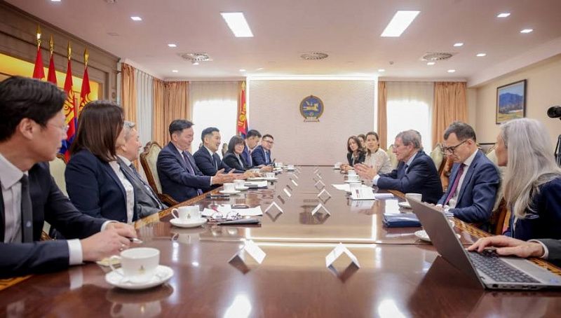 В Улан-Баторе прошла встреча с парламентской делегацией Люксембурга