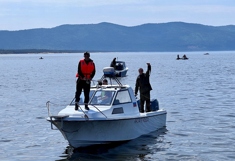 На Байкале открыта летняя любительская рыбалка на омуля