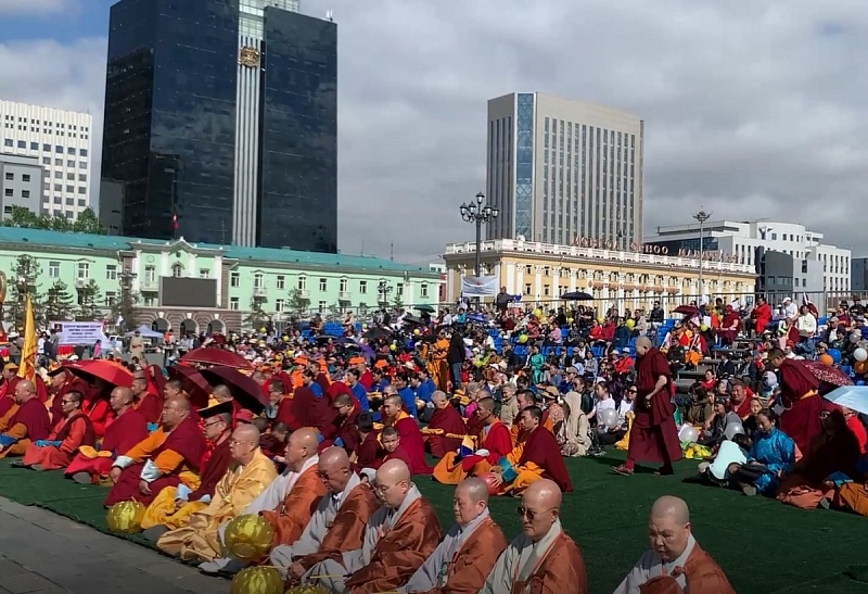 В Монголии прошли массовая медитация и праздничные богослужения в день Будды