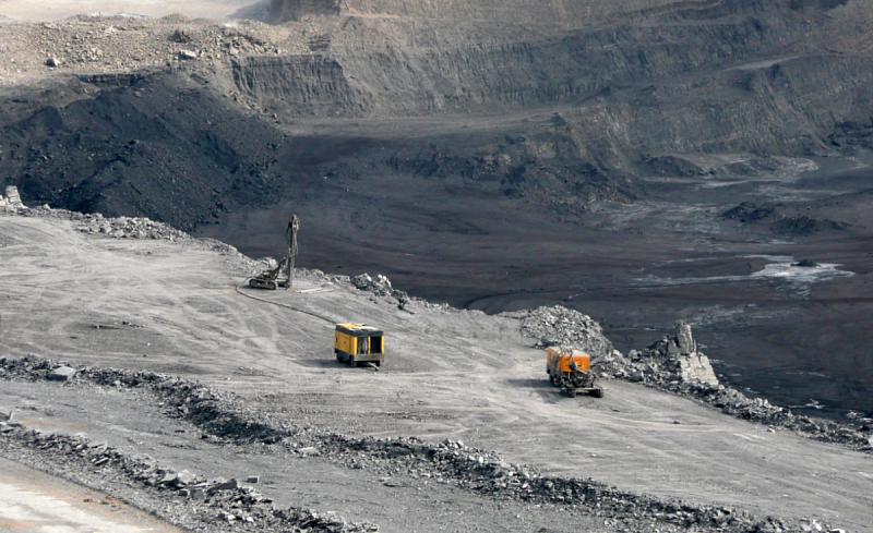 Активисты в Монголии потребовали передать жителям все акции угольной госкомпании