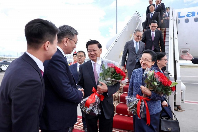 Президент Лаоса прибыл в Монголию с государственным визитом