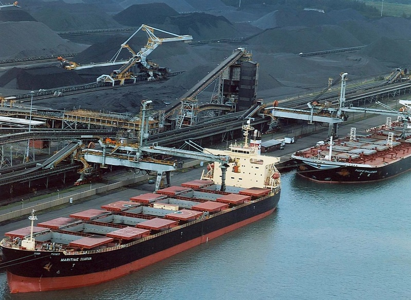 Монголия изучит возможность экспорта угля через российские угольные порты