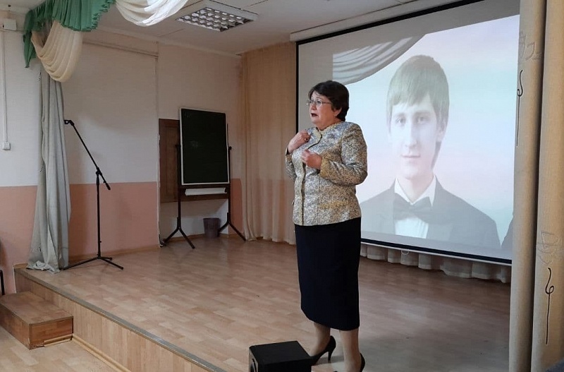 Бурятская филармония организовала ряд лекций в учебных учреждениях Улан-Удэ