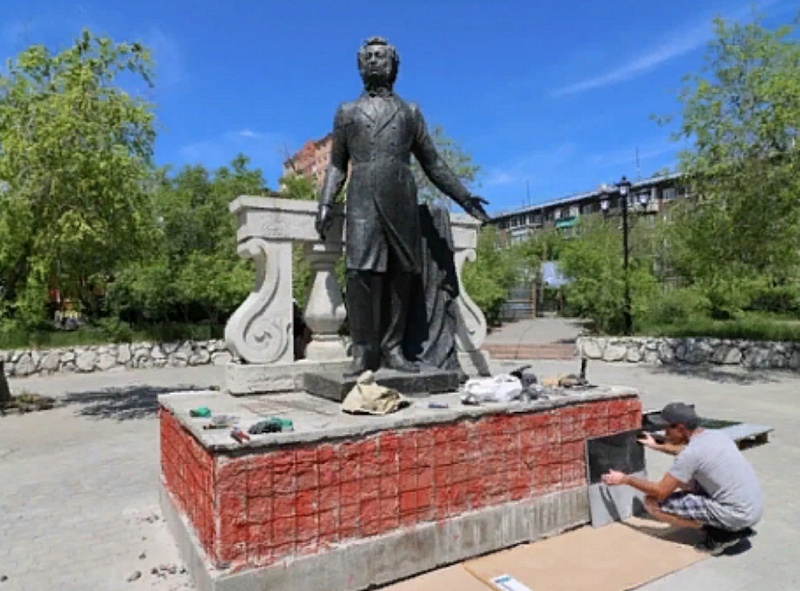 В столице Бурятии завершился ремонт сквера имени А. С. Пушкина