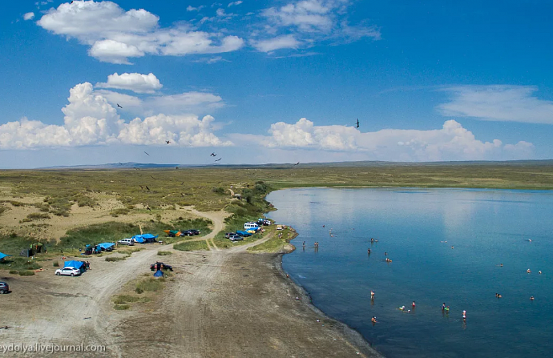 В Туве в 2023 году появится национальный туристический маршрут по озерам и водопадам