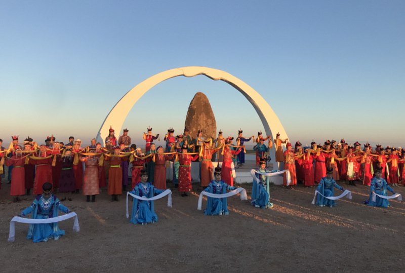 Праздник монгольской национальной протяжной песни прошел в Монголии