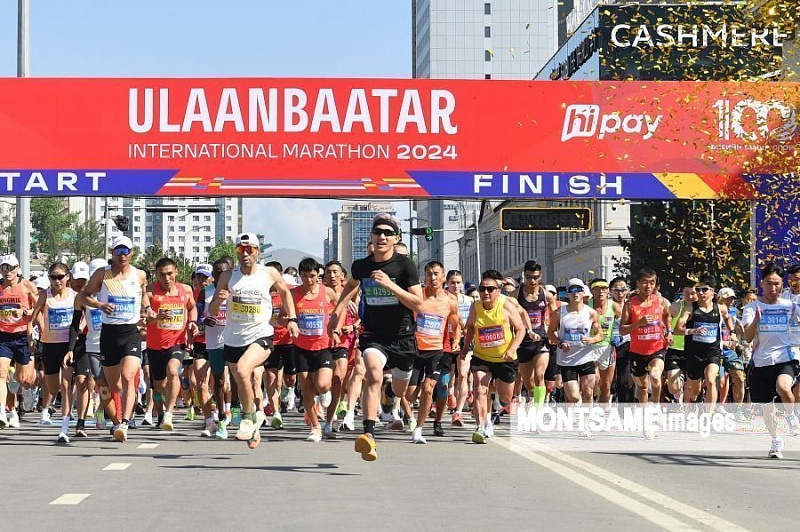 В “Улан-Баторском марафоне” приняли участие бегуны из 41 страны. ФОТО